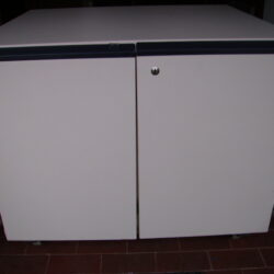 Mobiletto chiuso fotoc.