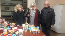 Assessore Allegrino al centro interparrocchiale C. Angelone