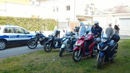 Le moto ritrovate in via Saffi