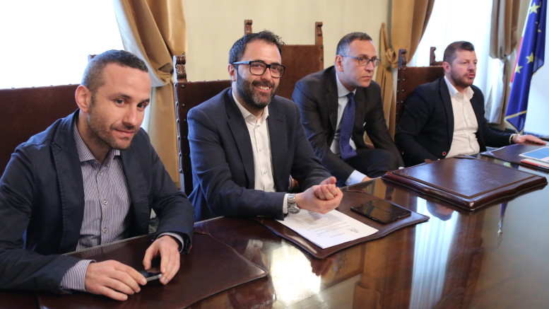 Conferenza stampa sul centro Commerciale Naturale