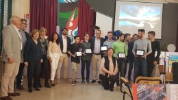 Gli studenti autori del progetto "Il giardino delle meraviglie"