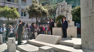 Il sindaco rende onore ai caduti