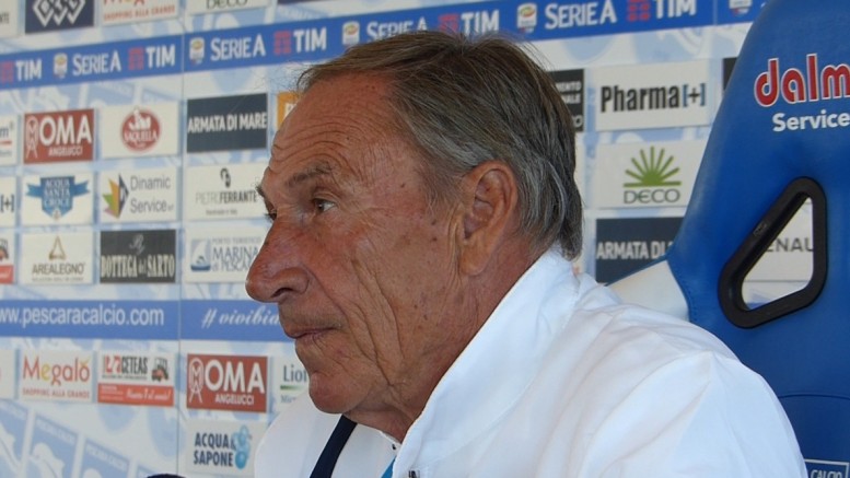 Zeman, durante la conferenza stampa