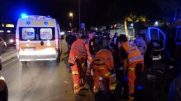 Anziana investita da un'auto a pochi passi da casa. Un appello è rivolto a chiunque possa fornire indicazioni utili