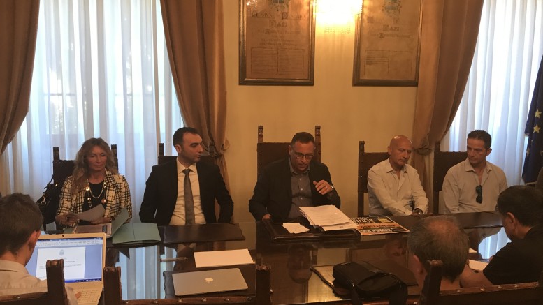 Conferenza stampa Pescara Parcheggi