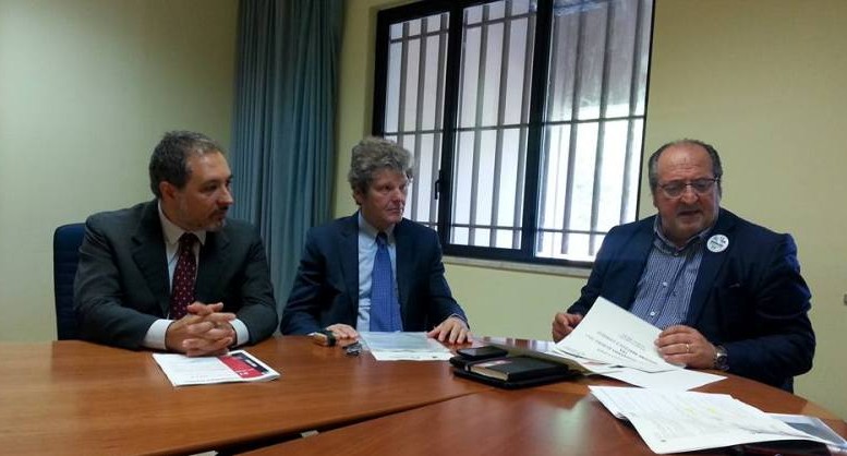 ll Sottosegretario alla Presidenza d’Abruzzo Mario Mazzocca e il Vicepresidente Comieco lgnazio Capuano