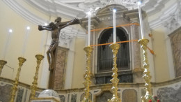 San Valentino, organo