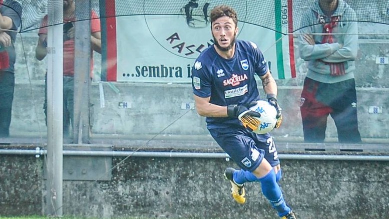 Mirko Pigliacelli, durante Pescara - Cremonese