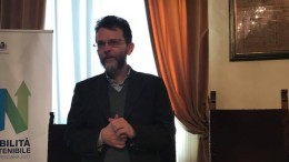L'Assessore Civitarese, durante la conferenza stampa