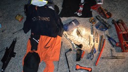 Materiale sequestrato dai Carabinieri