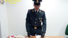 GdF, arresto per spaccio