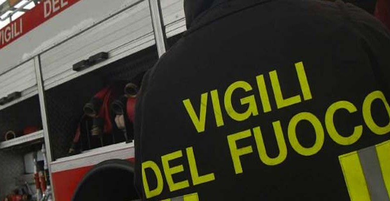 incendio - vigili del fuoco