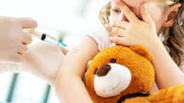 bambino e vaccinazione