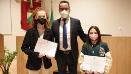 Pietro Smargiassi insieme a Sofia Fiore e Carlotta De Leonardis