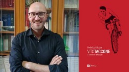 Federico Falcone con il suo celebre libro su Vito Taccone
