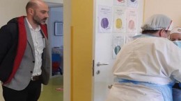 assessore cilli in un controllo presso una mensa scolastica a montesilvano