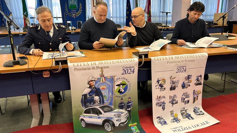presentazione calendario 2024 polizia locale Montesilvano