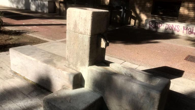 Pescara, fontana pubblica di Via Luisa D’Annunzio