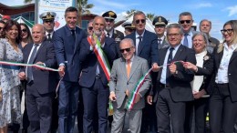 Taglio del nastro al sottocosta