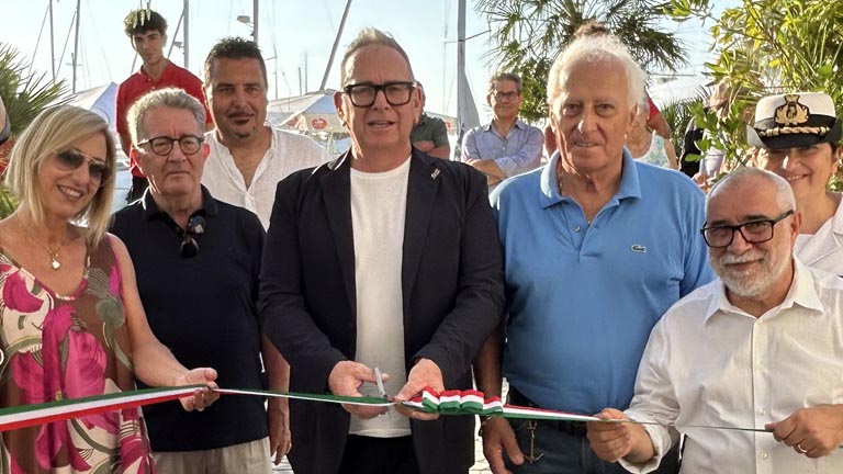 taglio del nastro marina di Pescara