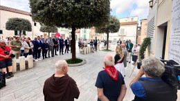 Omaggio ai minatori di Marcinelle morti 68 anni fa in Belgio nella miniera del Bois du Cazier