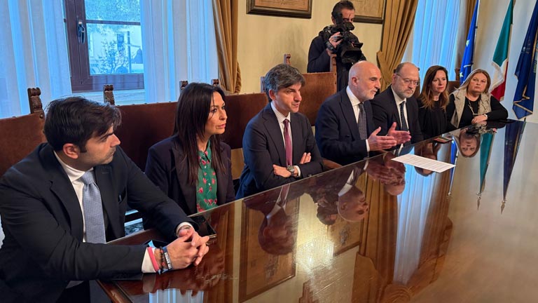 Movida a Pescara delibera