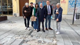 Buche in città a Pescara