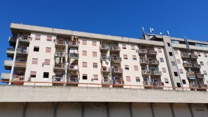 MONTESILVANO, VIA LAZIO 61 palazzo ecomostro