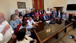 Pescara Dichiarazione di tutti gli assessori e di tutti i consiglieri comunali di maggioranza