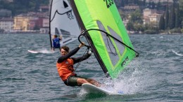 Windsurfer, titolo italiano all'abruzzese Andrea Gratani