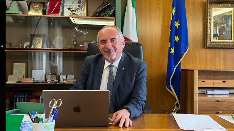 Il Rettore della d'Annunzio Stuppia