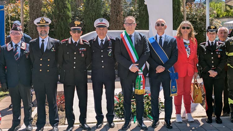 Montesilvano celebra il 25 aprile in piazza Indro Montanelli