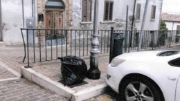 rifiuti abbandonati