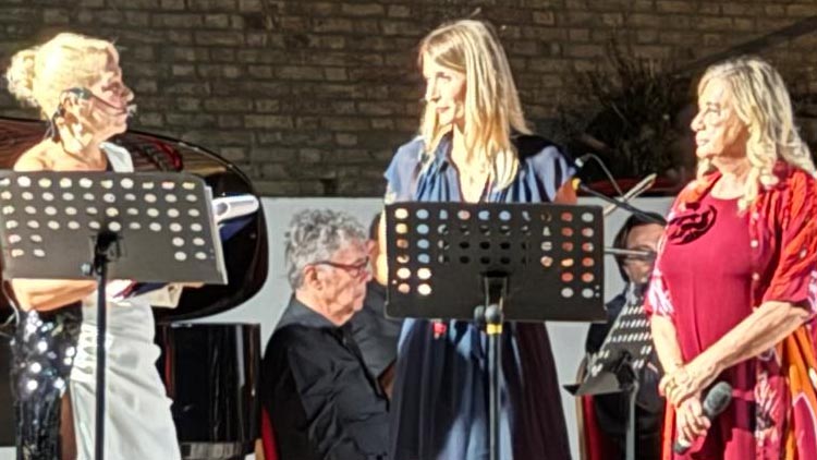 musica e parole nel borgo di Montesilvano